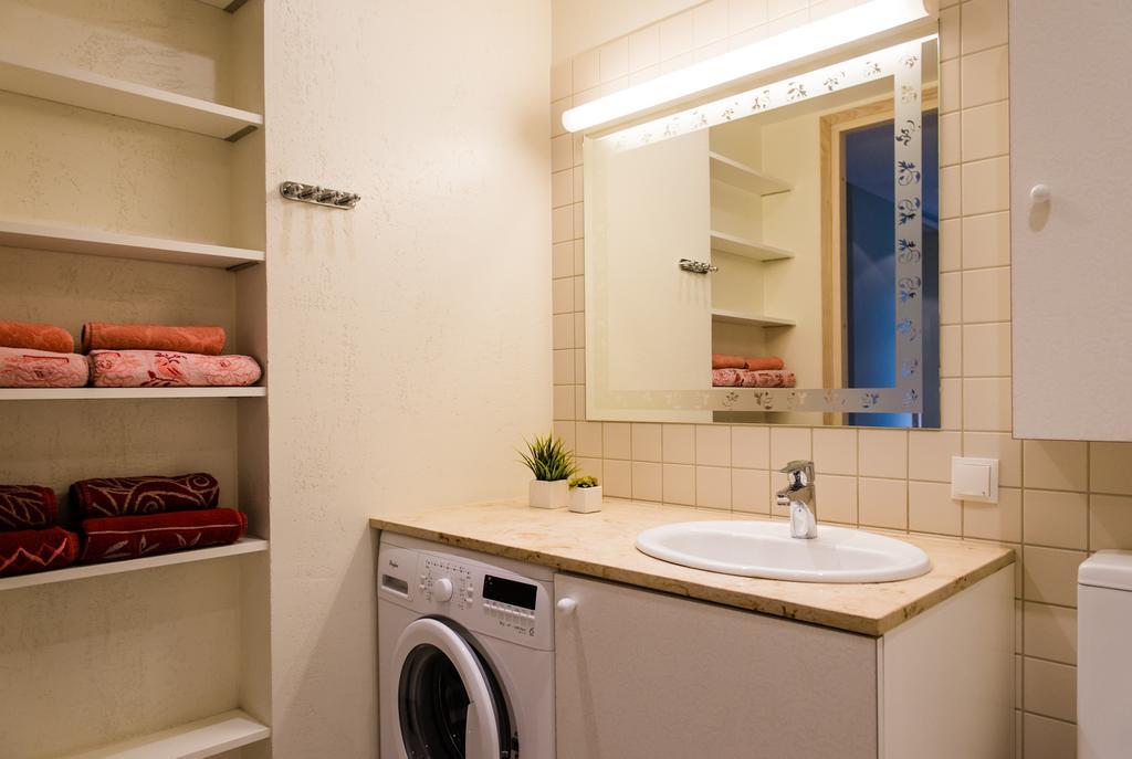 Kuressaare Marina Apartment ภายนอก รูปภาพ
